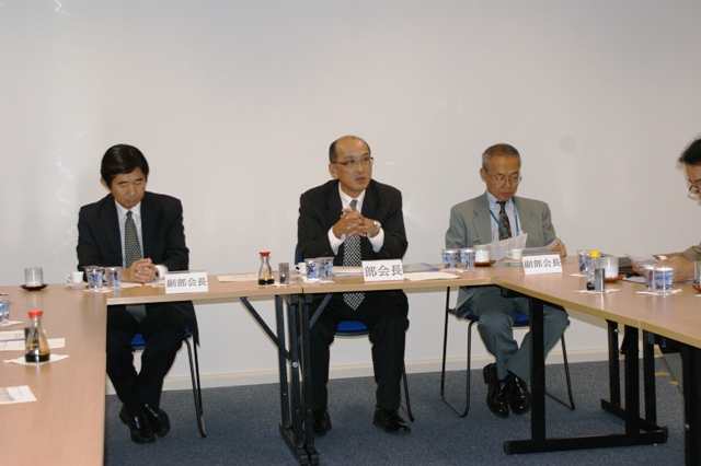 20110201金融部会3