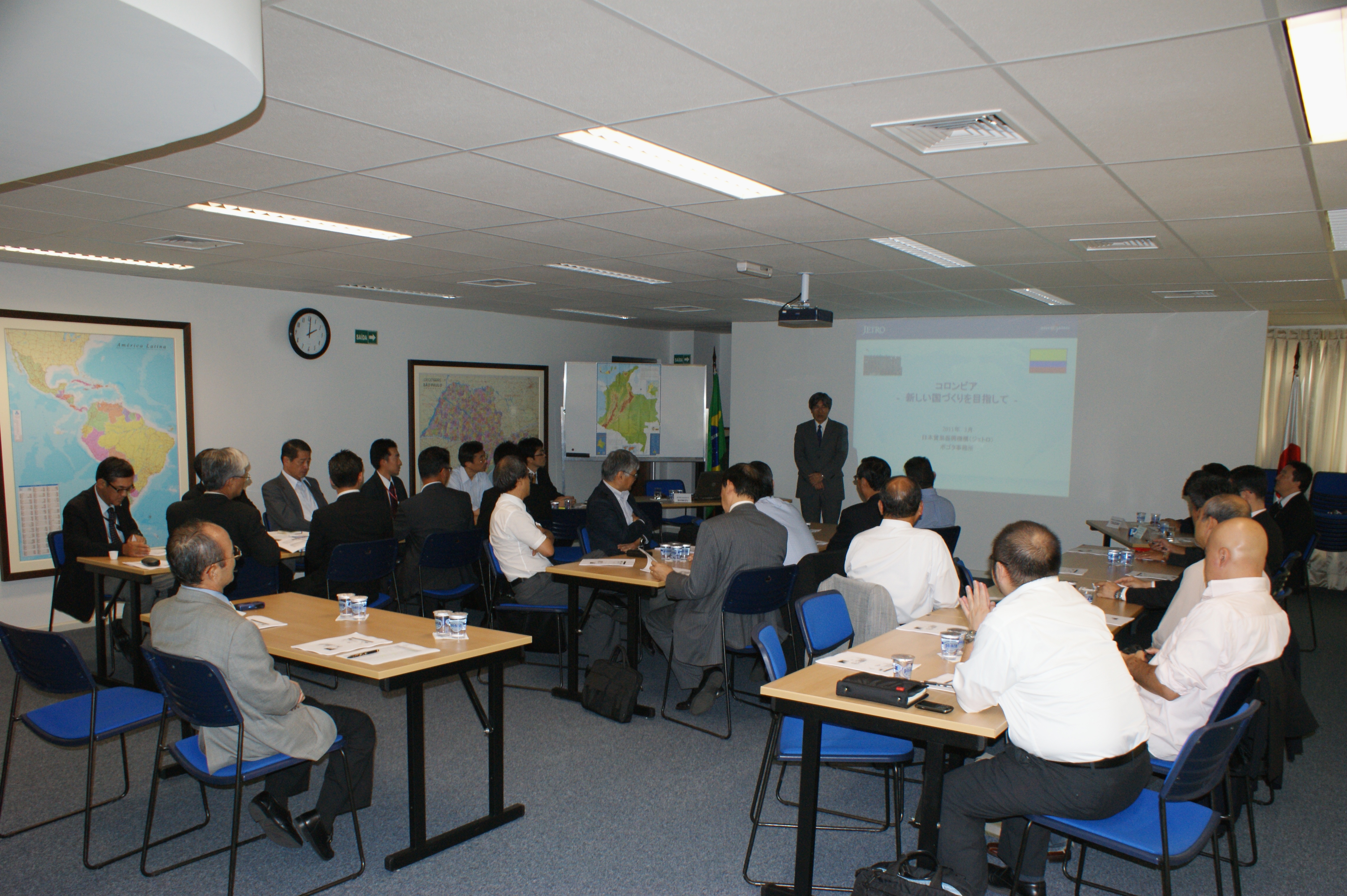 20110329コロンビア1